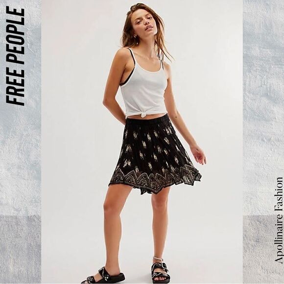 FREE PEOPLE SHINE FOR YOU MINI SKIRT BLACK AND GOLD EMBELLISHMENT NWT - Picture 5 of 11